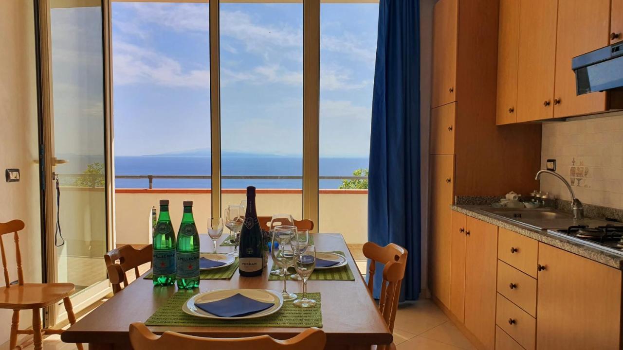 Naturamare Apartments - Piscina Idromassaggio Con Vista Mare Aperta Fino Alle Ore 22-00 Капо Ватикано Екстериор снимка