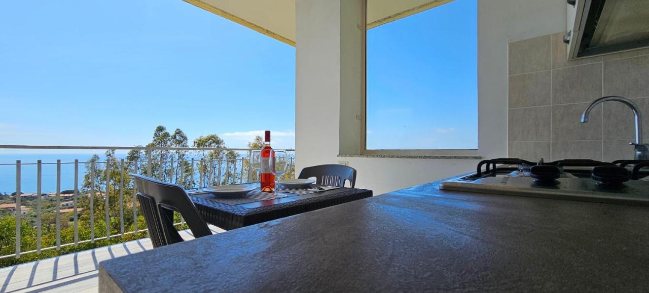 Naturamare Apartments - Piscina Idromassaggio Con Vista Mare Aperta Fino Alle Ore 22-00 Капо Ватикано Екстериор снимка
