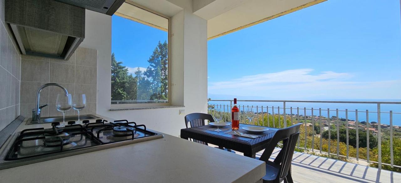 Naturamare Apartments - Piscina Idromassaggio Con Vista Mare Aperta Fino Alle Ore 22-00 Капо Ватикано Екстериор снимка