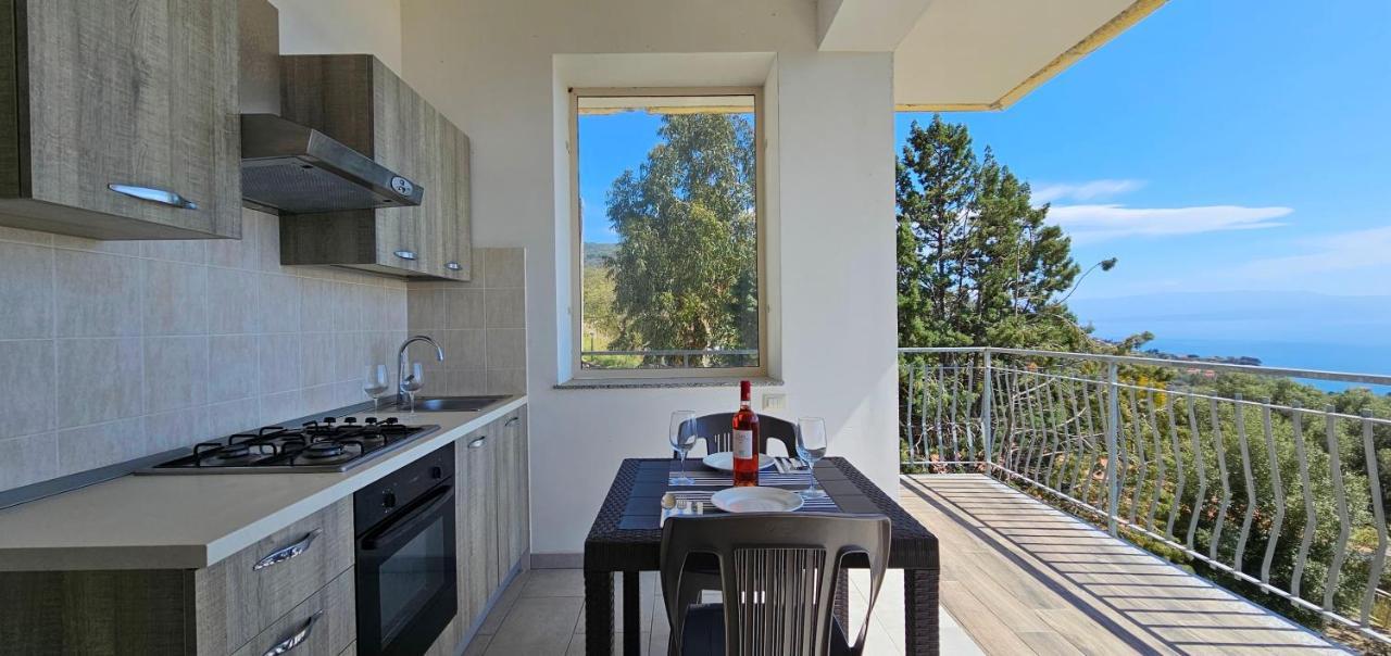 Naturamare Apartments - Piscina Idromassaggio Con Vista Mare Aperta Fino Alle Ore 22-00 Капо Ватикано Екстериор снимка
